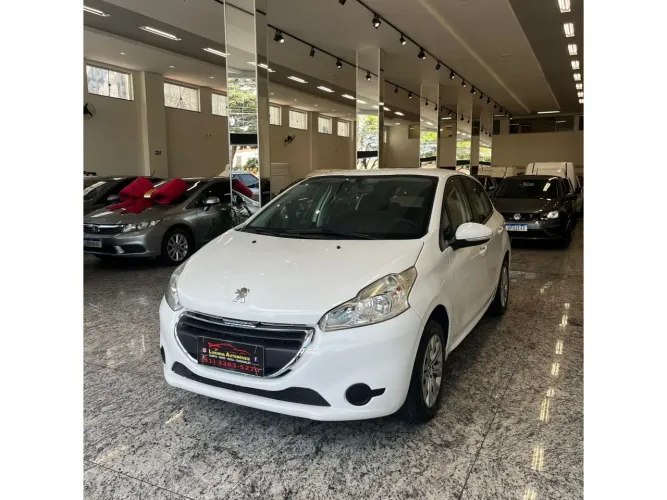 Peugeot 208 Active 1.2 Flex 12V 5P Mec. 2015