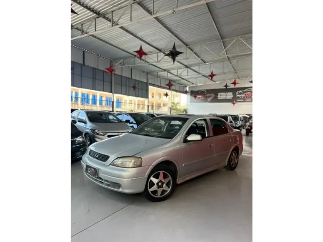 Chevrolet Astra GLS 2.0 MPFI 2000
