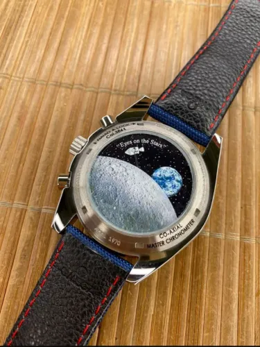 Ômega speedmaster Snoopy SC, relógio Novo, completo com caixa, manual e TAG  movimenta ?