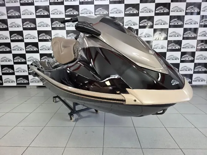 Jet Ski Yamaha Vx Cruiser 2010