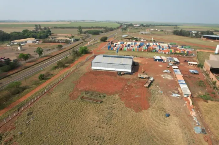 Área de 20.0000 m² com Galpão de 1000m² de área construída a venda ao lado da Rod. Osni Ma