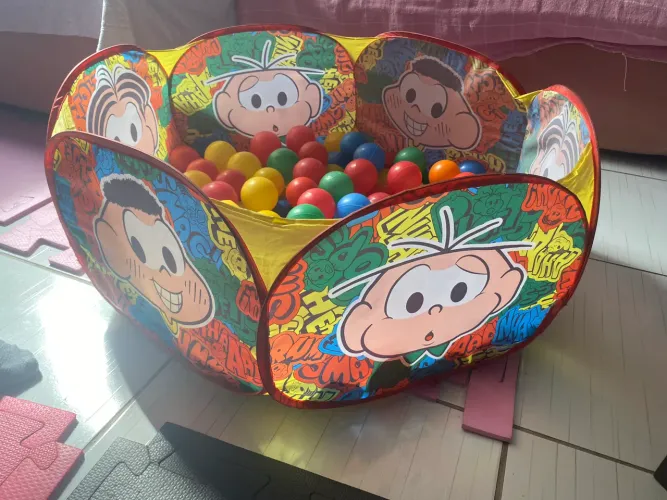 Piscina bolinha da Monica (acompanha as bolinhas) Super conservada