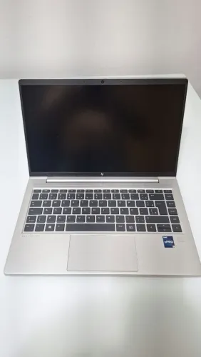 HP Elitebook 640 G9