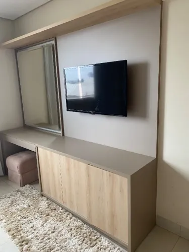 Penteadeira com sapateira 