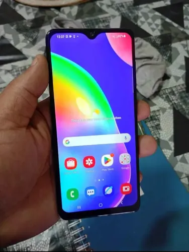 Smartphone A31 Samsung Galaxy 128 GB em ótimo estado de conservação e de funcionamento 