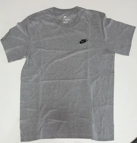 Camiseta Nike - Cinza