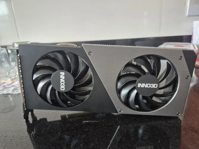 Rtx4060 inno3d com bom estado