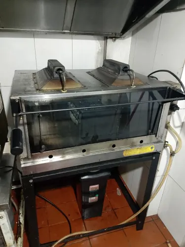 Vendo forno Venâncio em perfeito estado