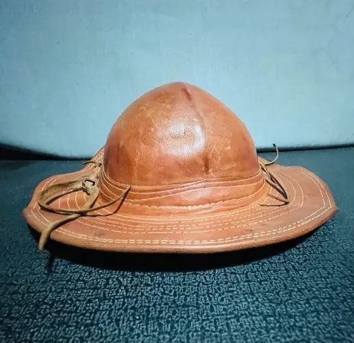 Chapeu de couro OFERTA