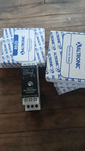 Componentes elétricos