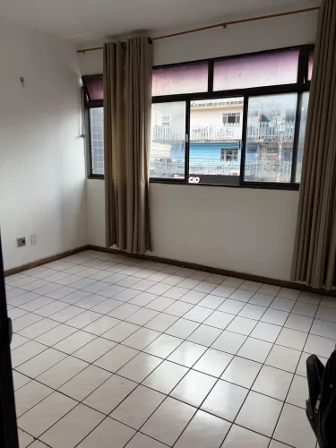 Excelente apto na QE 40 Perto de tudo Guara II