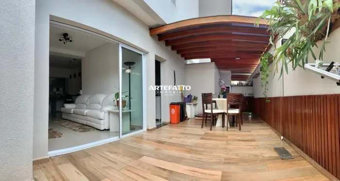 Apartamento à venda em Ubatuba, Centro, com 2 quartos, 116m²