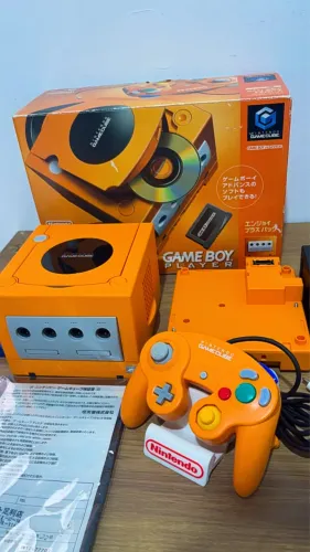 GAME CUBE COM GAME BOY PLAYER