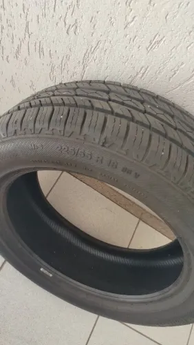 1 pneu 225 55 18