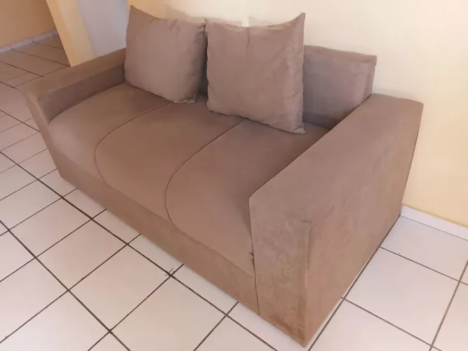 Sofá com pouco uso