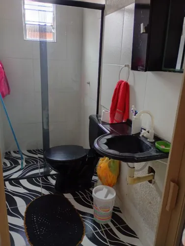 Fácil acesso mercado, atacadão, estação Itapevi de trem ?, ônibus e outros.. 