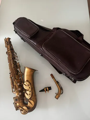 SAXOFONE ALTO EASTIMAN (SAX)