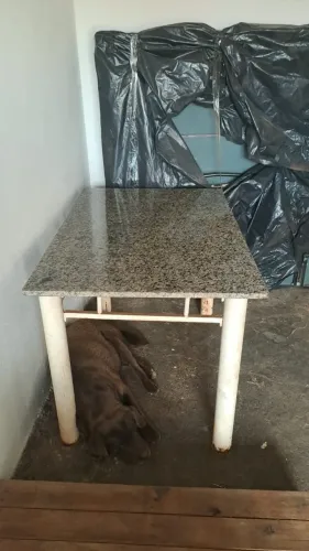 Mesa de mármore 1,20x0,80