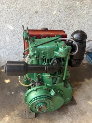 Vendo motor Agrale M90.