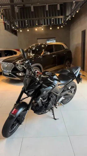 YAMAHA MT-03  