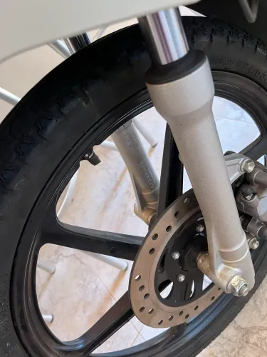 Moto novinha