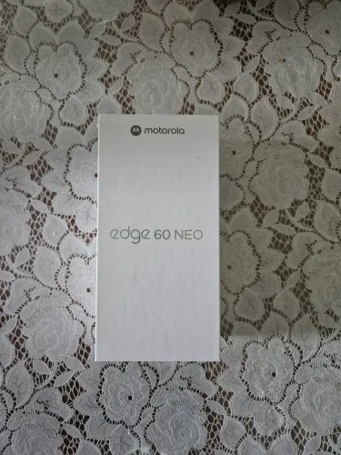 [LACRADO] Moto Edge 60 NEO 12/512gb + Película oficial motorola