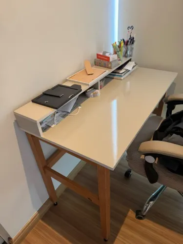 Mesa de escritório off white