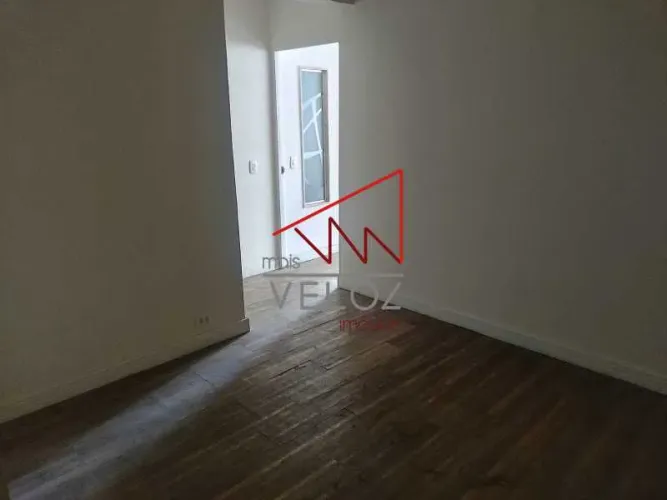 Sala : / Comercial / Centro