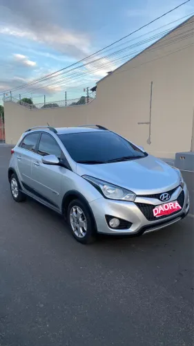 Hyundai HB20X Premium 1.6 Flex 16V Aut. 2014