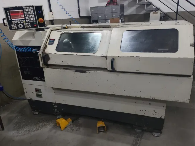 Torno Cnc Logic 195