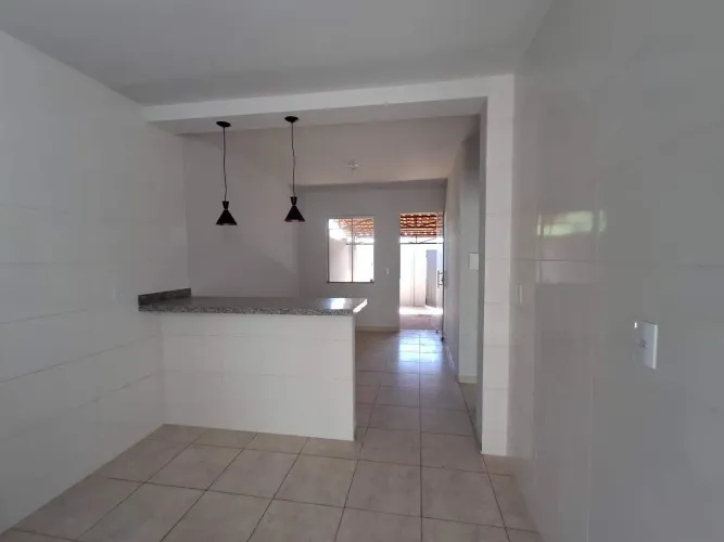 Casa à venda, 2 quartos, 2 vagas, Itacolomi - Divinópolis/MG