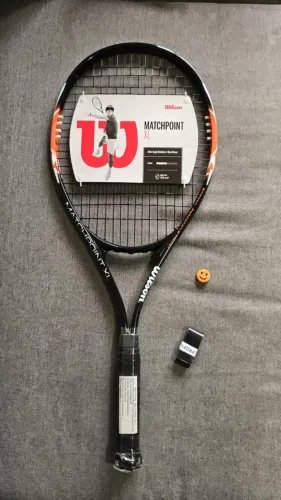 Raquete de Tênis Wilson Matchpoint XL NOVA + overgrip + antivibração - Pronta para jogar