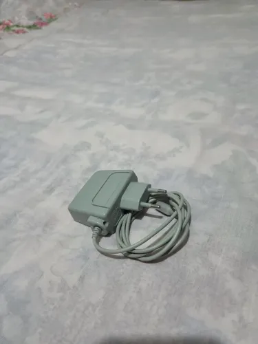 Carregador / Fonte Bivolt para Nintendo 3DS, 2DS e DSi