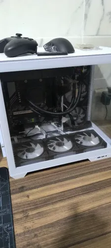 Computador Gamer (Ryzen 5 9600x com 32gb de ram)