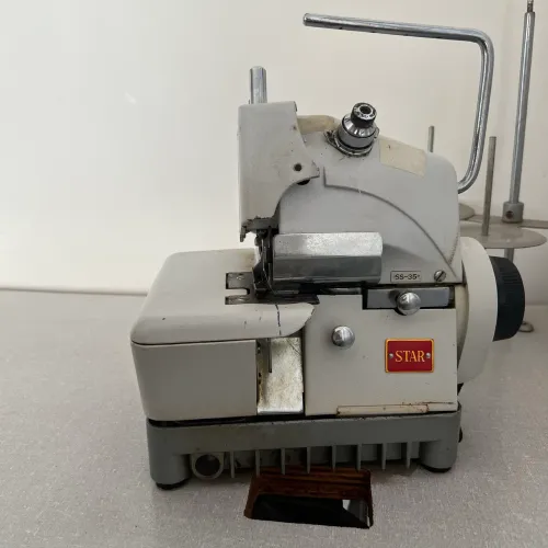 Maquina overloque com mesa aço