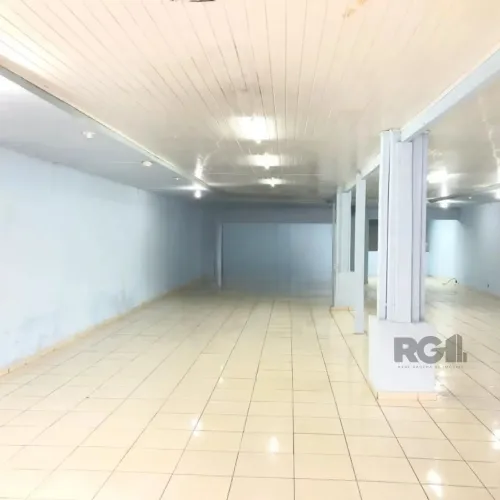 Ponto Comercial/Loja para Locação no Bairro Passo da Areia com 341m² de Área Útil