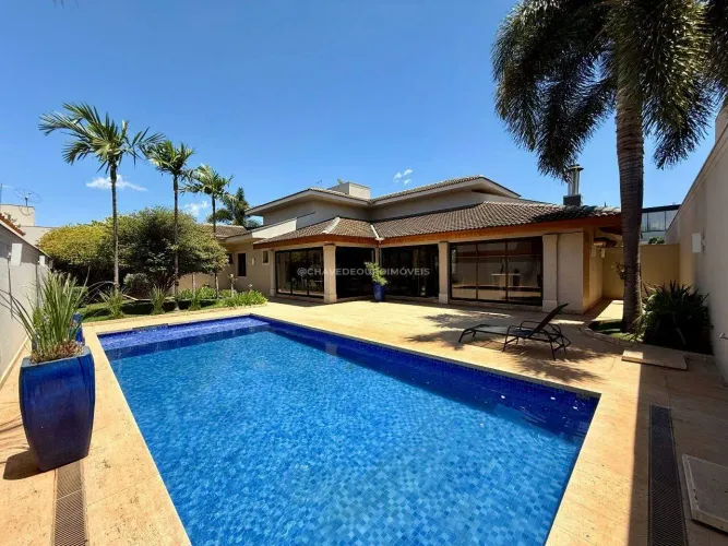 Casa em Condomínio Flamboyant II 4 suítes, 4 vagas
