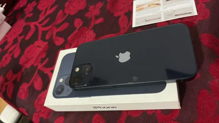 iPhone 13 sem defeito nunca foi assistência