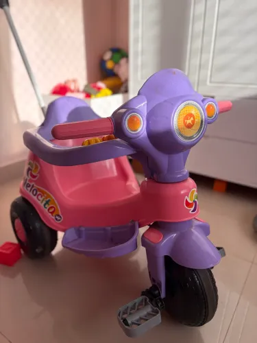 Triciclo Velocitá multifuncional 