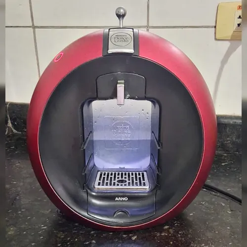 Cafeteira Dolce Gusto Circolo Vermelha