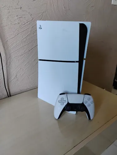 PS5 SLIM EM PERFEITAS CONDIÇOES + DUALSENSE UP