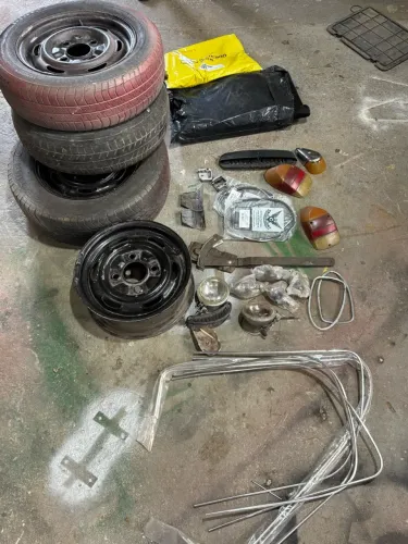 Diversas peças para fusca