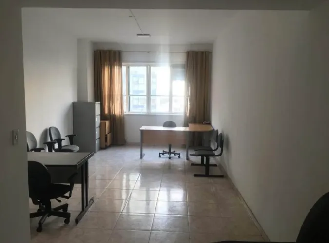 Sala comercial mobiliada