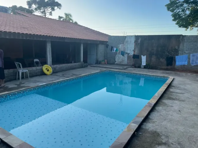 Sítio à venda em São Miguel Arcanjo-SP, no bairro Gramadinho: 2 quartos, 2 salas, 1 banhei