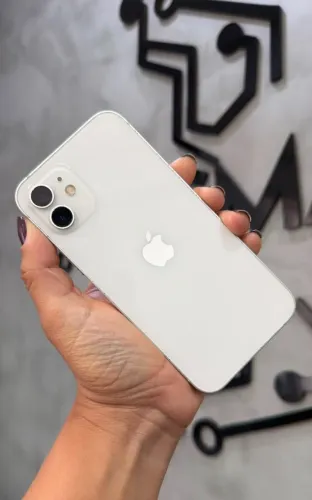 iPhone 12 Silver 64GB (Nota e 3 meses de garantia)