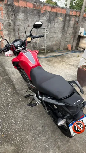 Cg 160 Titan vermelha 2020