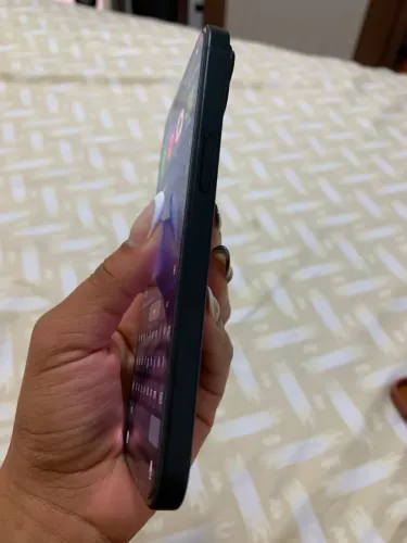 iPhone 15 novo