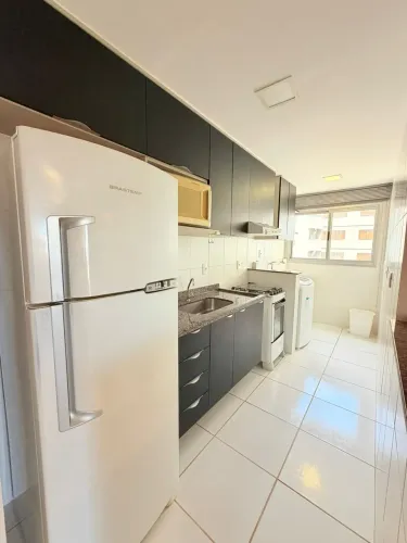 COND. JARDIM OLIVIA MOBILIADO - 2 QUARTOS SENDO 1 SUÍTE - 02 VAGAS