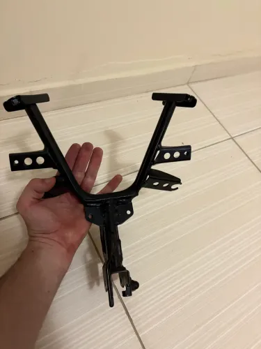Aranha do Farol Original Yamaha R15 2025 Preta