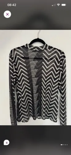 blusa em tule zinzane G